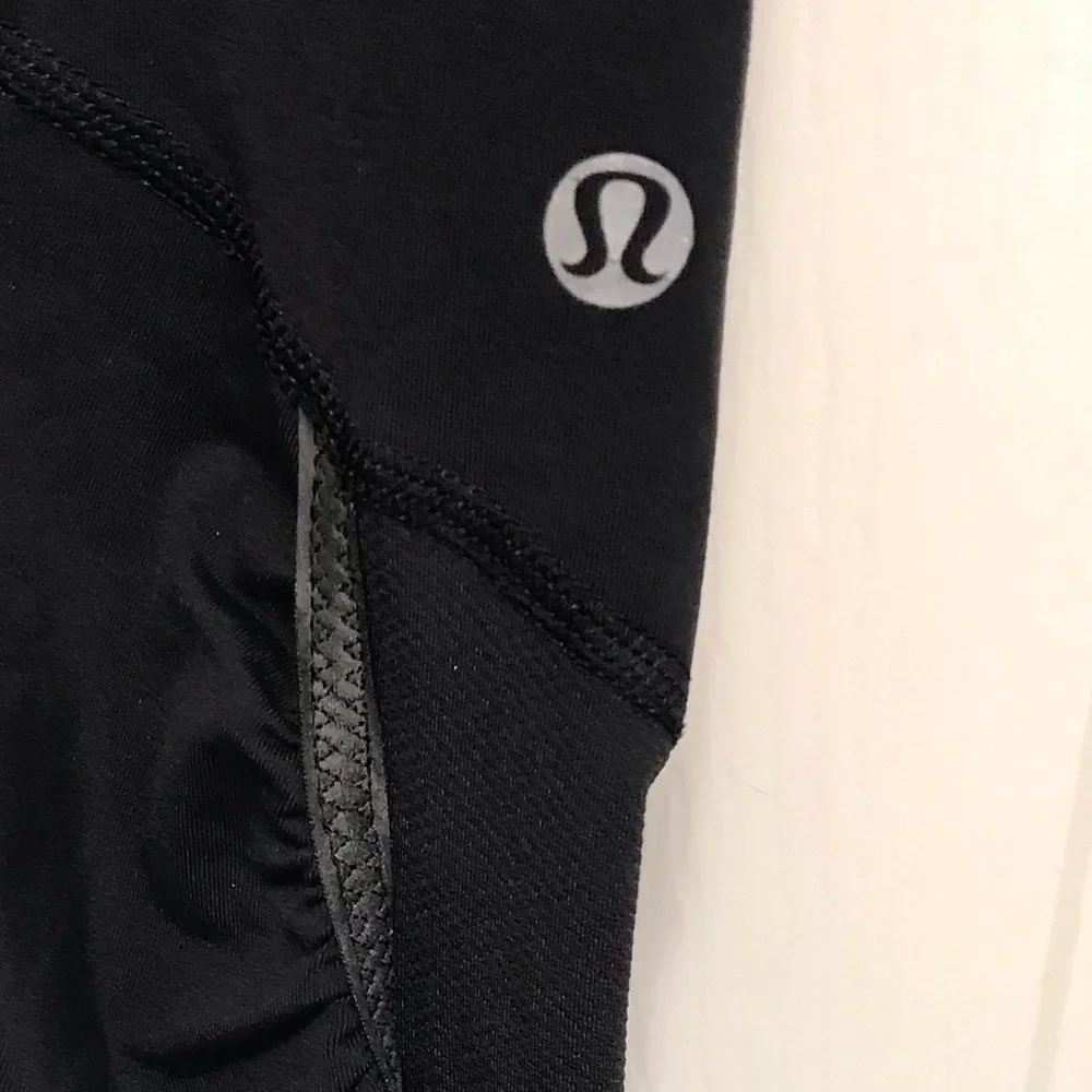 Lululemon Run For Your Life Crop Ruched Knee Leggings Black